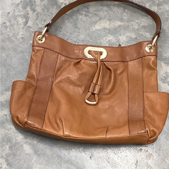 This is Michael kros - Picture 5 of 15